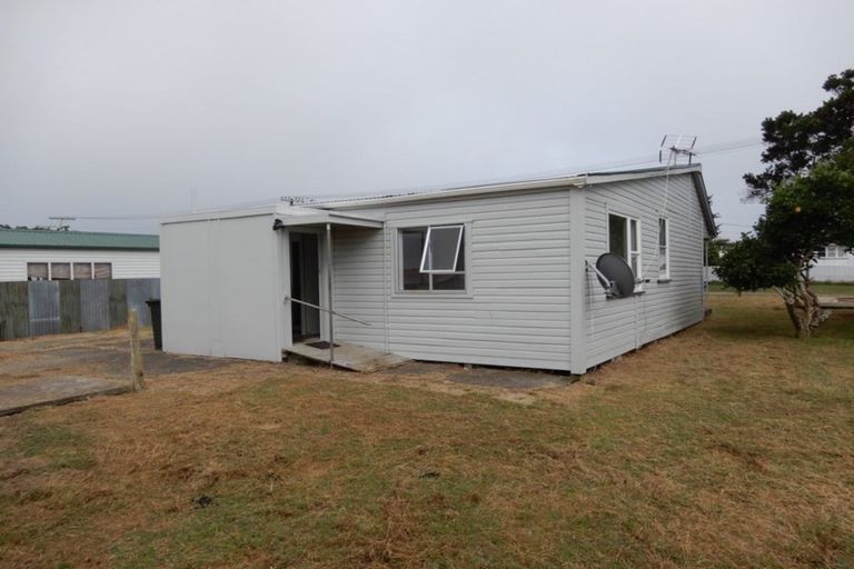 Photo of property in 3 Hobson Street, Normanby, Hawera, 4614