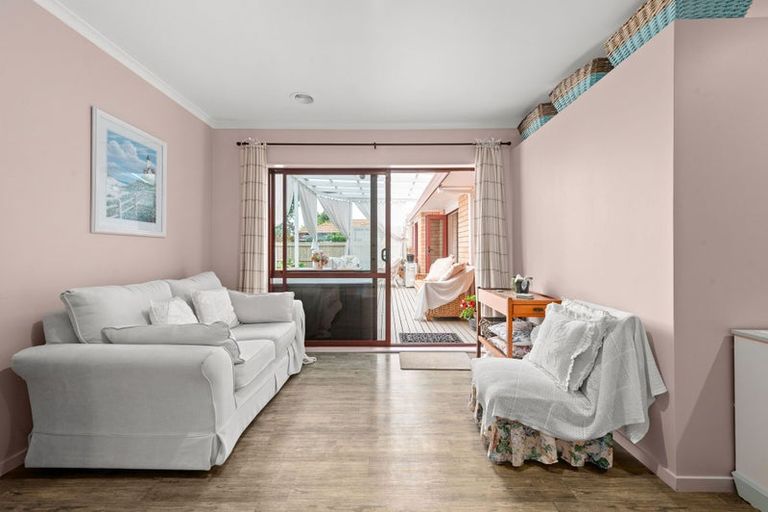 Photo of property in 50 Tuirangi Street, Flagstaff, Hamilton, 3210