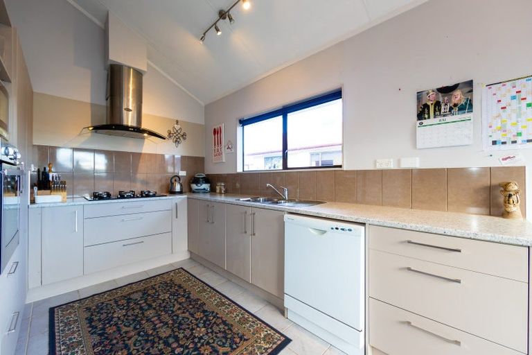 Photo of property in 11a Durham Avenue, Tamatea, Napier, 4112