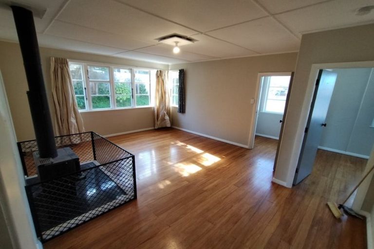 Photo of property in 5 Owen Street, Gonville, Whanganui, 4501