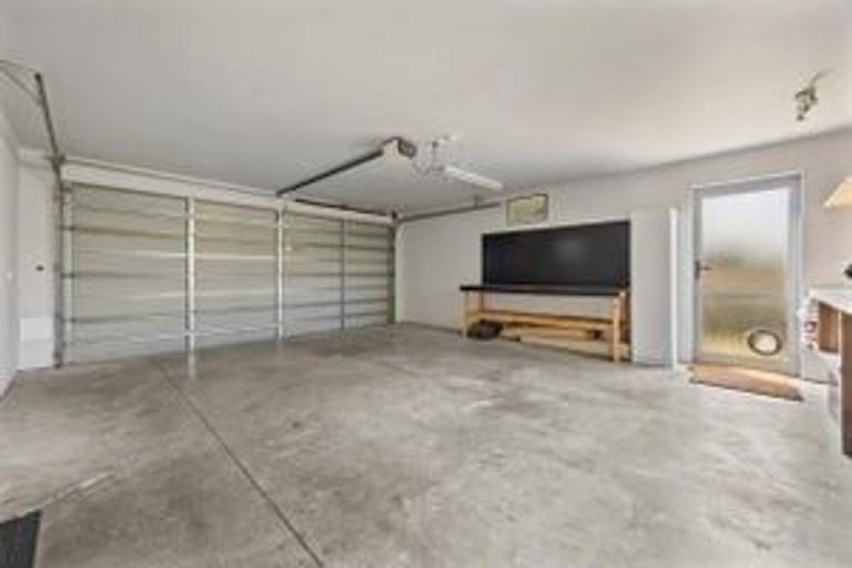 Photo of property in 11 Valerie Place, Stepneyville, Nelson, 7010