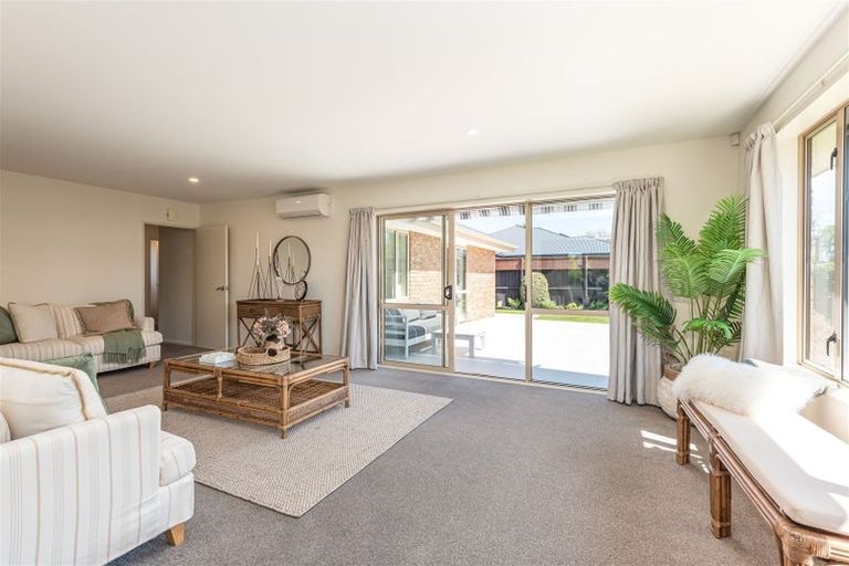 Photo of property in 53 Saint Martins Road, Saint Martins, Christchurch, 8022