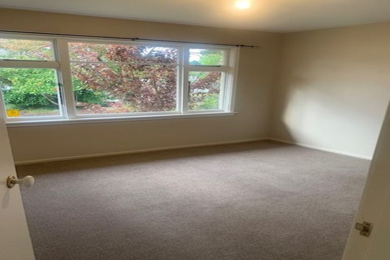 Photo of property in 260 Mairehau Road, Burwood, Christchurch, 8083