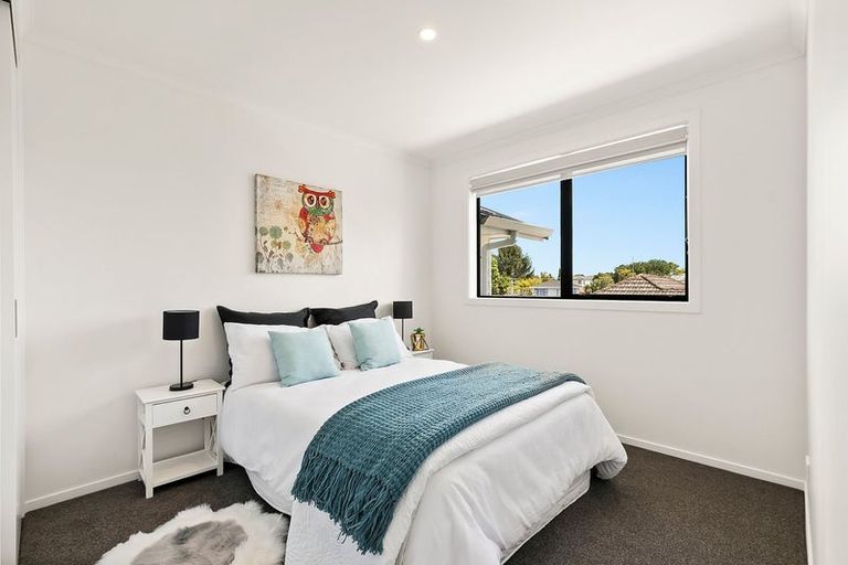 Photo of property in 30a Russell Road, Manurewa, Auckland, 2102