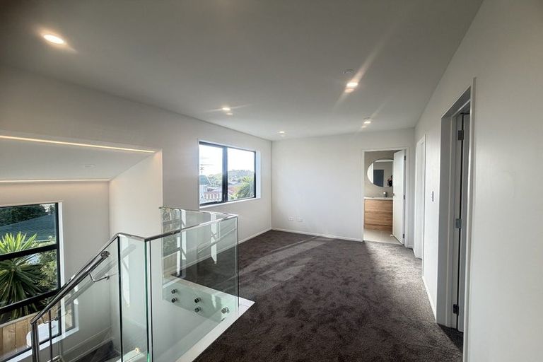 Photo of property in 51 Priestley Drive, Bucklands Beach, Auckland, 2014