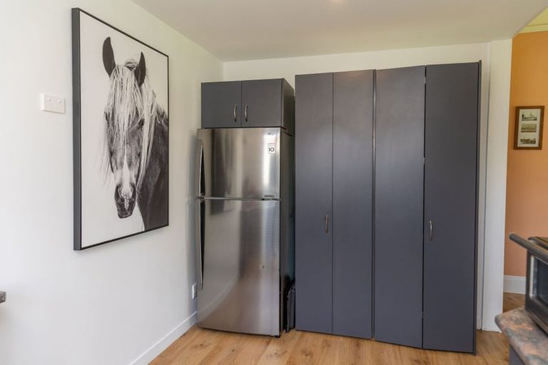 Photo of property in 4 Swalwell Street, Waikaia, 9778