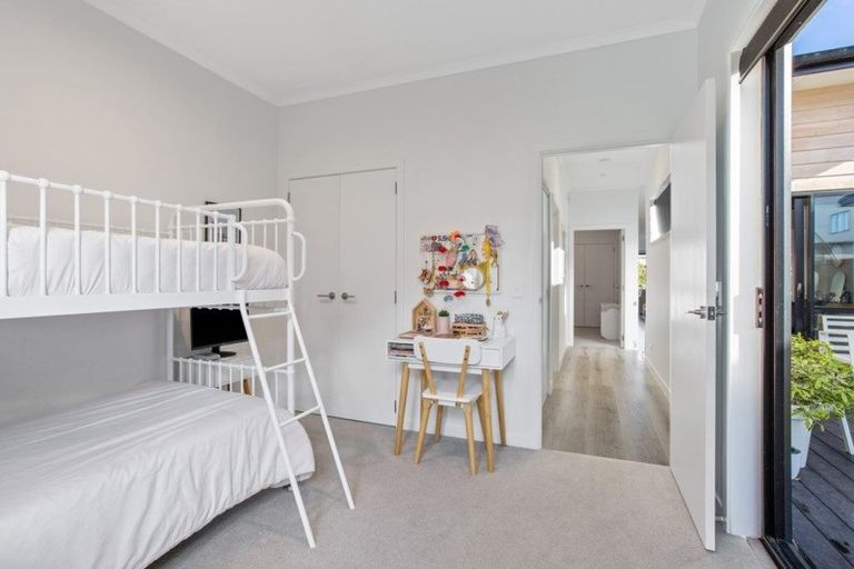 Photo of property in 7 Grey Warbler Road, Hobsonville, Auckland, 0616