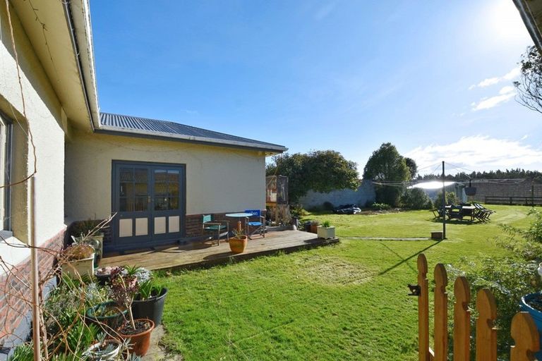 Photo of property in 46 Moore Road, Lorneville, Invercargill, 9874