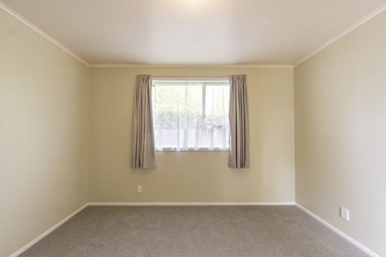 Photo of property in 112 Masters Avenue, Silverdale, Hamilton, 3216