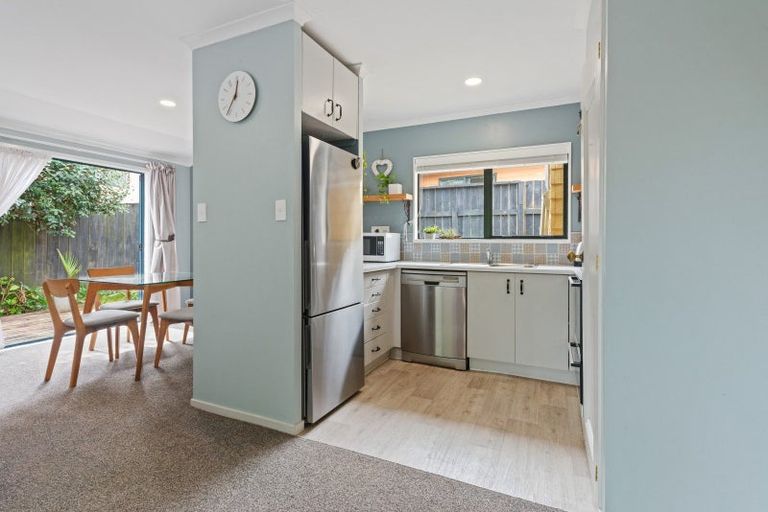 Photo of property in 35b Henderson Crescent, Parkvale, Tauranga, 3112