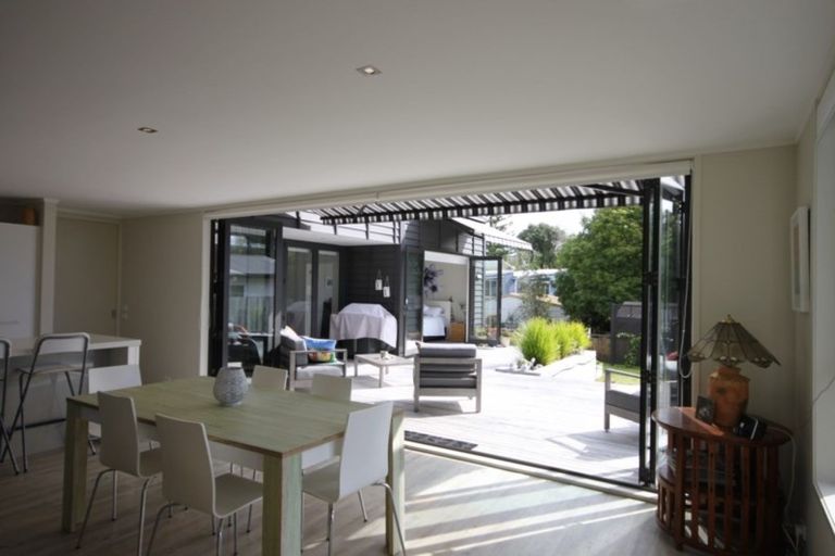 Photo of property in 42 Vista Paku, Pauanui, Hikuai, 3579