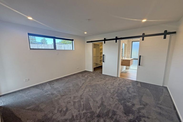 Photo of property in 11 Tapley Close, Halfway Bush, 9010