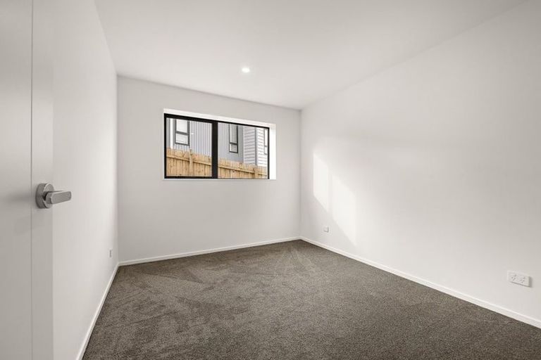Photo of property in 2 Mara Waina Place, Swanson, Auckland, 0614