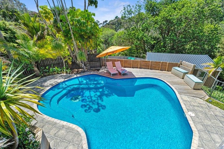 Photo of property in 95b Hinemoa Street, Birkenhead, Auckland, 0626