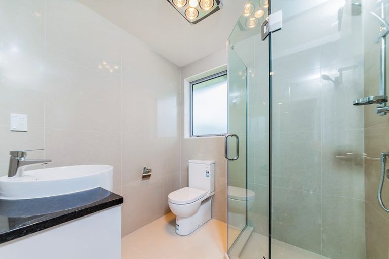 Photo of property in 16 Wellfield Drive, Papakura, 2110