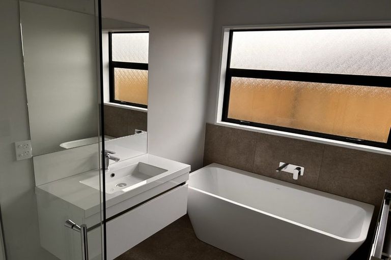 Photo of property in 20 Borthwick Street, Belfast, Christchurch, 8051