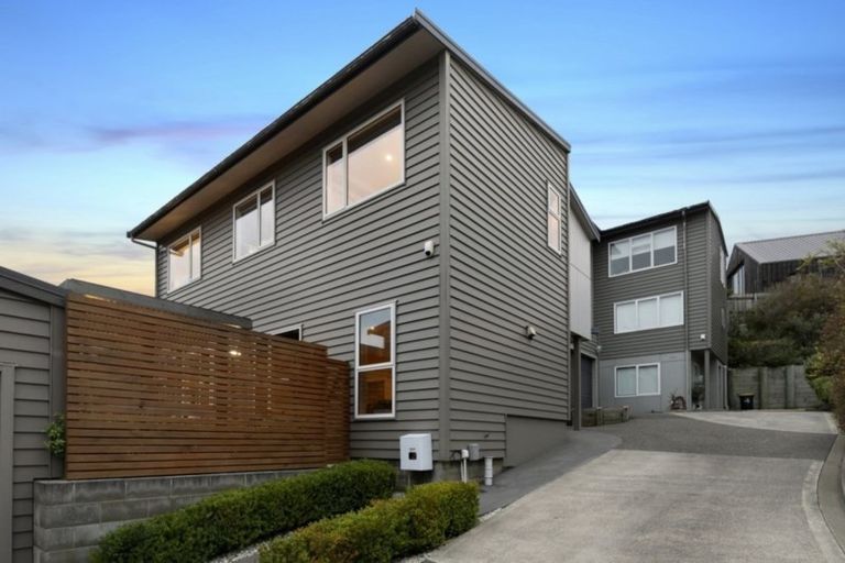 Photo of property in 54a Mandalay Terrace, Khandallah, Wellington, 6035