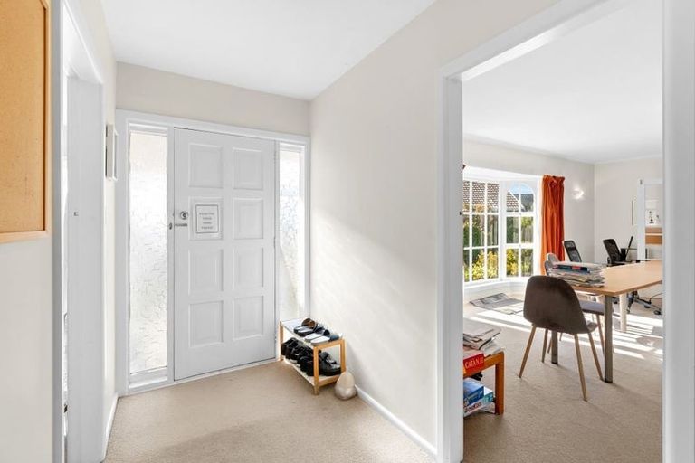 Photo of property in 8 Parkinson Place, Ilam, Christchurch, 8041