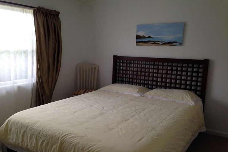 Photo of property in 3/2 Chilton Place, Howick, Auckland, 2014