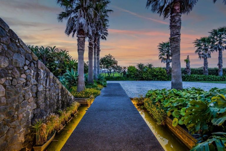 Photo of property in 137 Turangi Road, Motunui, Waitara, 4383