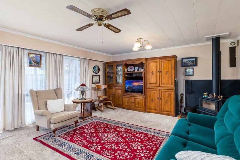 Photo of property in 38 Maude Street, Waimate, 7924