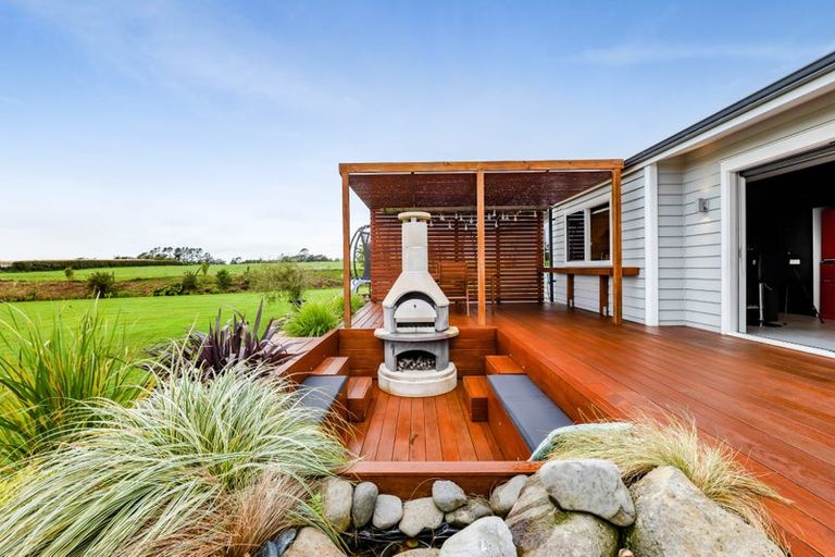 Photo of property in 1253 Upland Road, Egmont Village, Inglewood, 4386