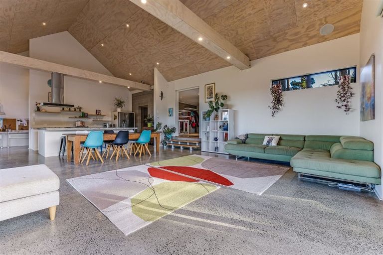 Photo of property in 24a Christian Road, Swanson, Auckland, 0614