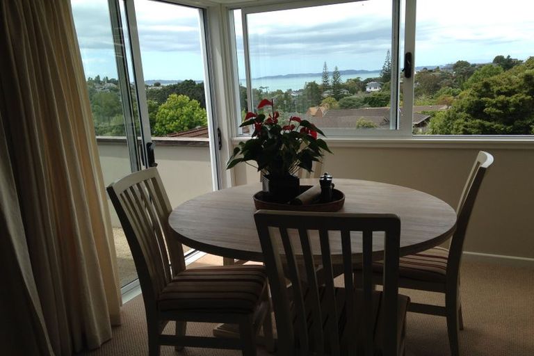 Photo of property in 3/2 Chilton Place, Howick, Auckland, 2014