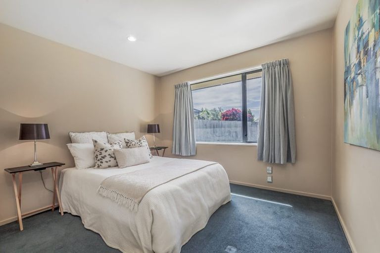 Photo of property in 11 Cayman Close, Shirley, Christchurch, 8052