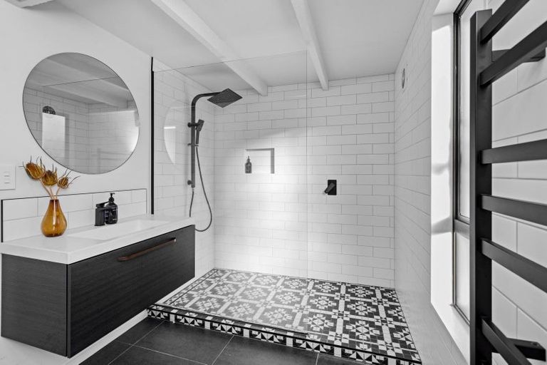 Photo of property in 5 Rush Place, Havelock North, 4130