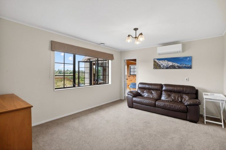 Photo of property in 13 Coach Drive, Otumoetai, Tauranga, 3110