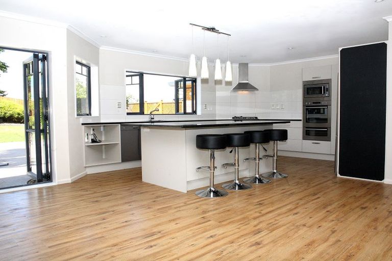 Photo of property in 245c Hill Road, The Gardens, Auckland, 2105