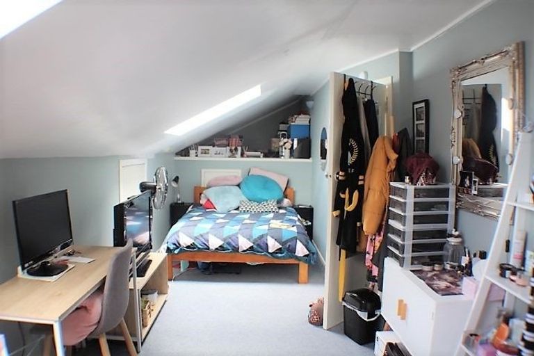 Photo of property in 40 Pirie Street, Mount Victoria, Wellington, 6011