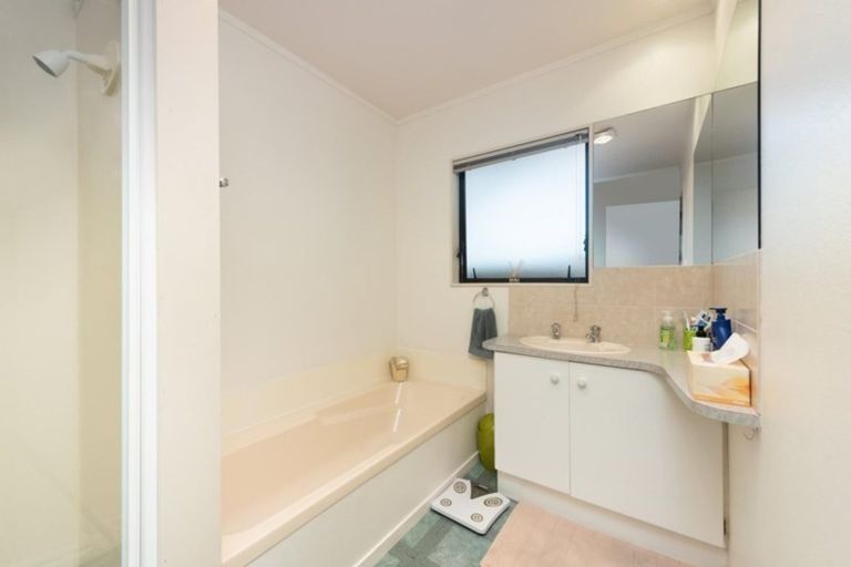 Photo of property in 72c Bellevue Road, Brookfield, Tauranga, 3110