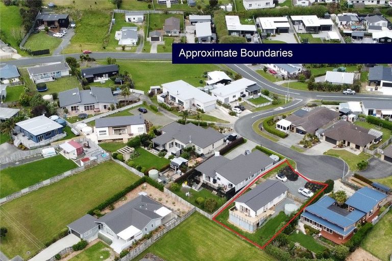 Photo of property in 10 Hillside Avenue, Mangawhai Heads, Mangawhai, 0505