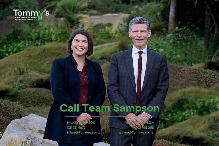 Photo of property in 11 Churchill Drive, Wilton, Wellington, 6035