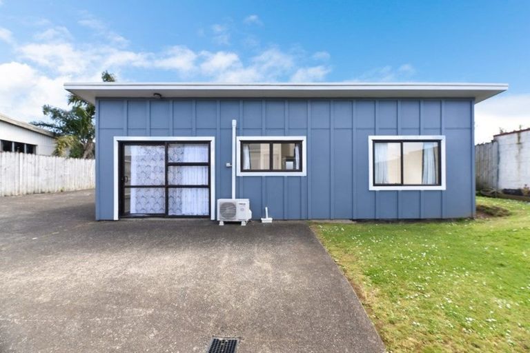 Photo of property in 47 Plunket Avenue, Papatoetoe, Auckland, 2104