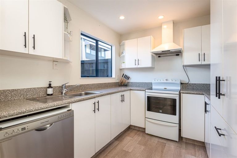 Photo of property in 3/66 Clare Road, St Albans, Christchurch, 8014