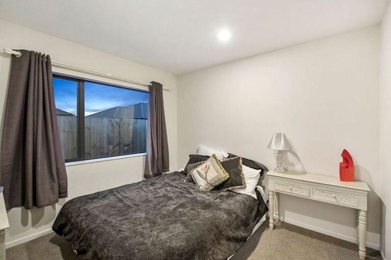 Photo of property in 5 Teatree Close, Huntington, Hamilton, 3210