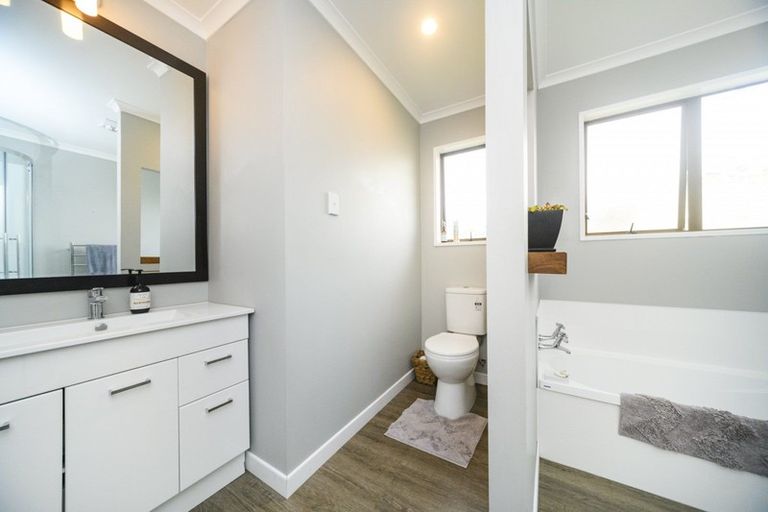 Photo of property in 4 Spilman Place, Awapuni, Palmerston North, 4412