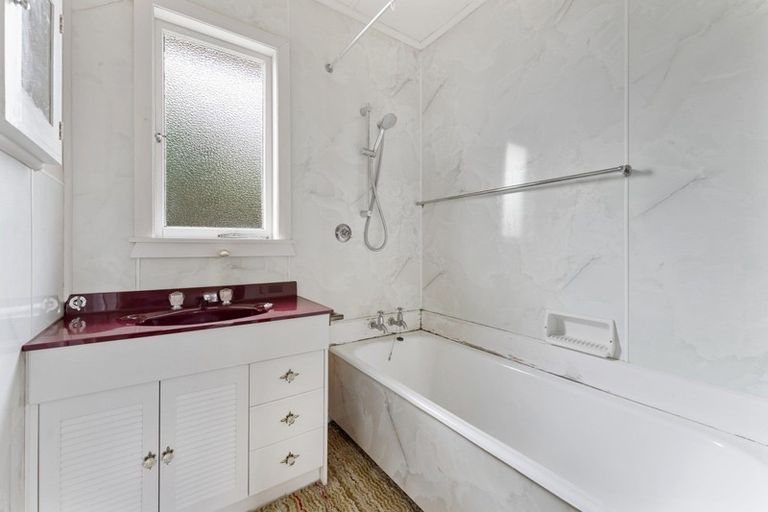 Photo of property in 31 Princes Street, Fitzroy, New Plymouth, 4312