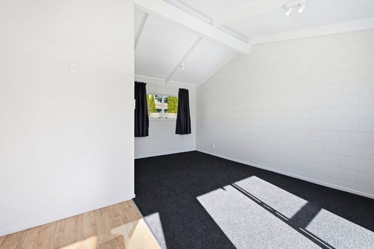 Photo of property in 2-9/28 Parawai Road, Ngongotaha, Rotorua, 3010