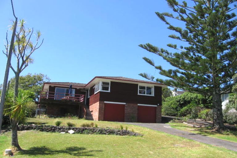 Photo of property in 33 Seon Place, Birkdale, Auckland, 0626