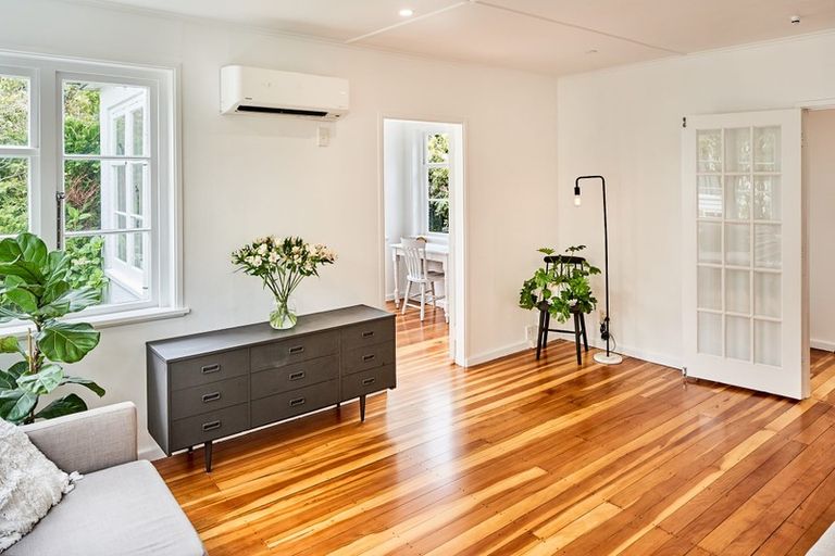 Photo of property in 9 Hunter Street, Taita, Lower Hutt, 5011