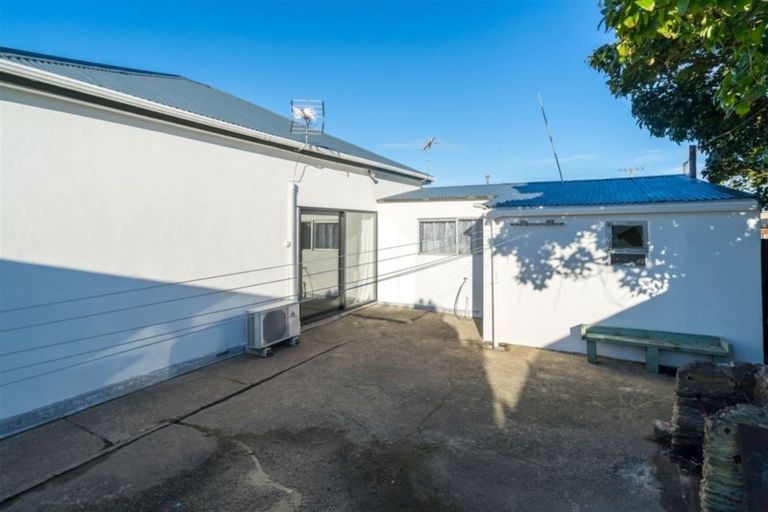 Photo of property in 12 Osmond Street, South Dunedin, Dunedin, 9012