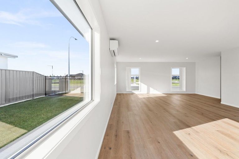 Photo of property in 57 Wai Whatu Street, Meeanee, Napier, 4110