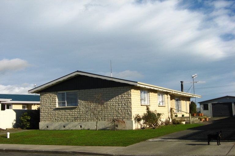 Photo of property in 6 Maltby Street, Waikiwi, Invercargill, 9810