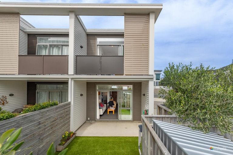 Photo of property in 1/24 Tamar Street, Island Bay, Wellington, 6023