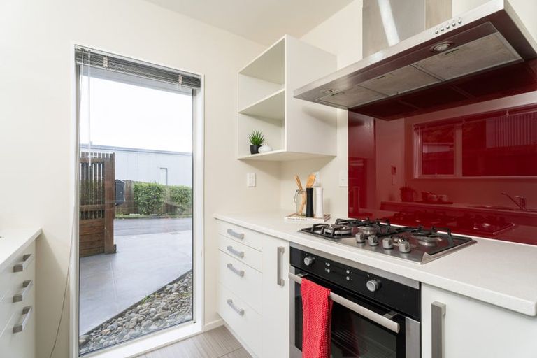 Photo of property in 36h Erlestoke Crescent, Churton Park, Wellington, 6037