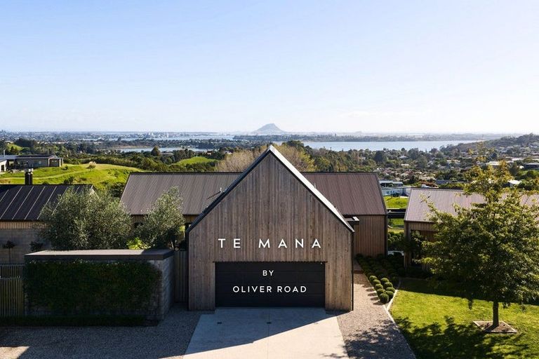 Photo of property in 23 Te Auhi Way, Welcome Bay, Tauranga, 3112